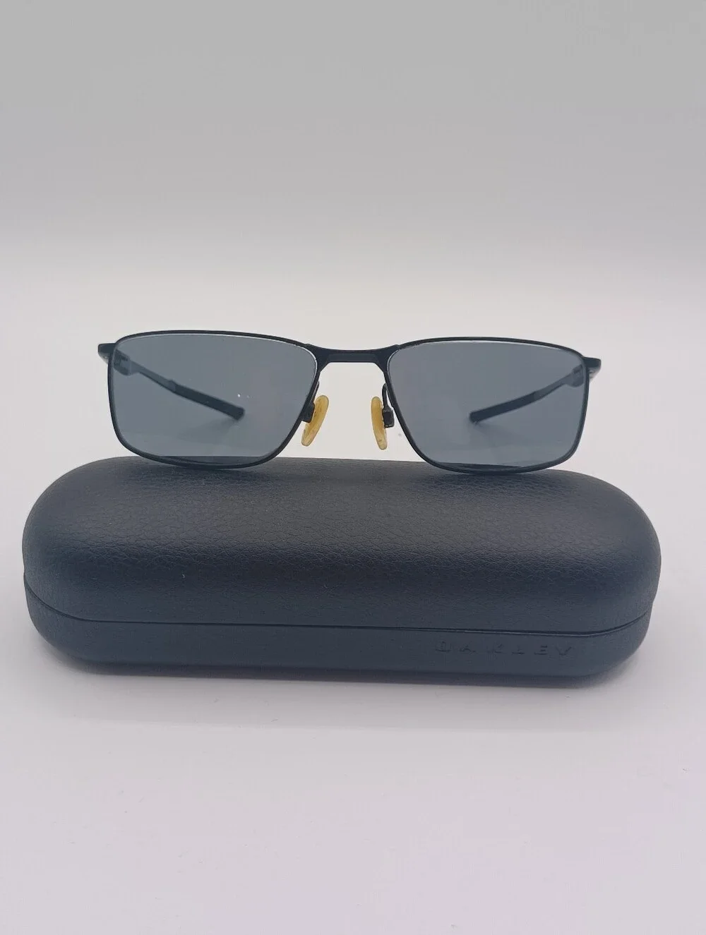 MENS Oakley Polorized Sunglasses